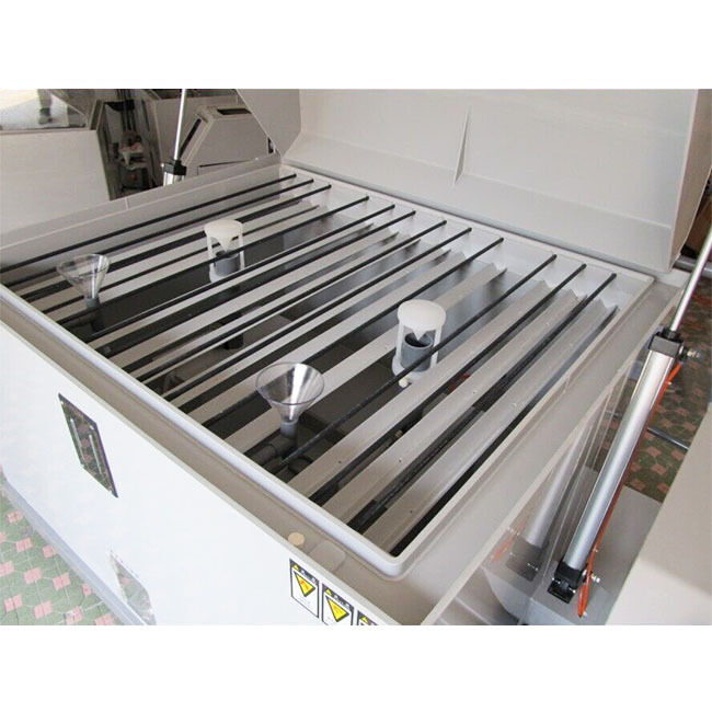 AC220V 50Hz Salznebelkammer individuell angepasste Kammergröße Salzsprühkorrosionsprüfungseinheit für industrielle Kontrolle und Prüfung